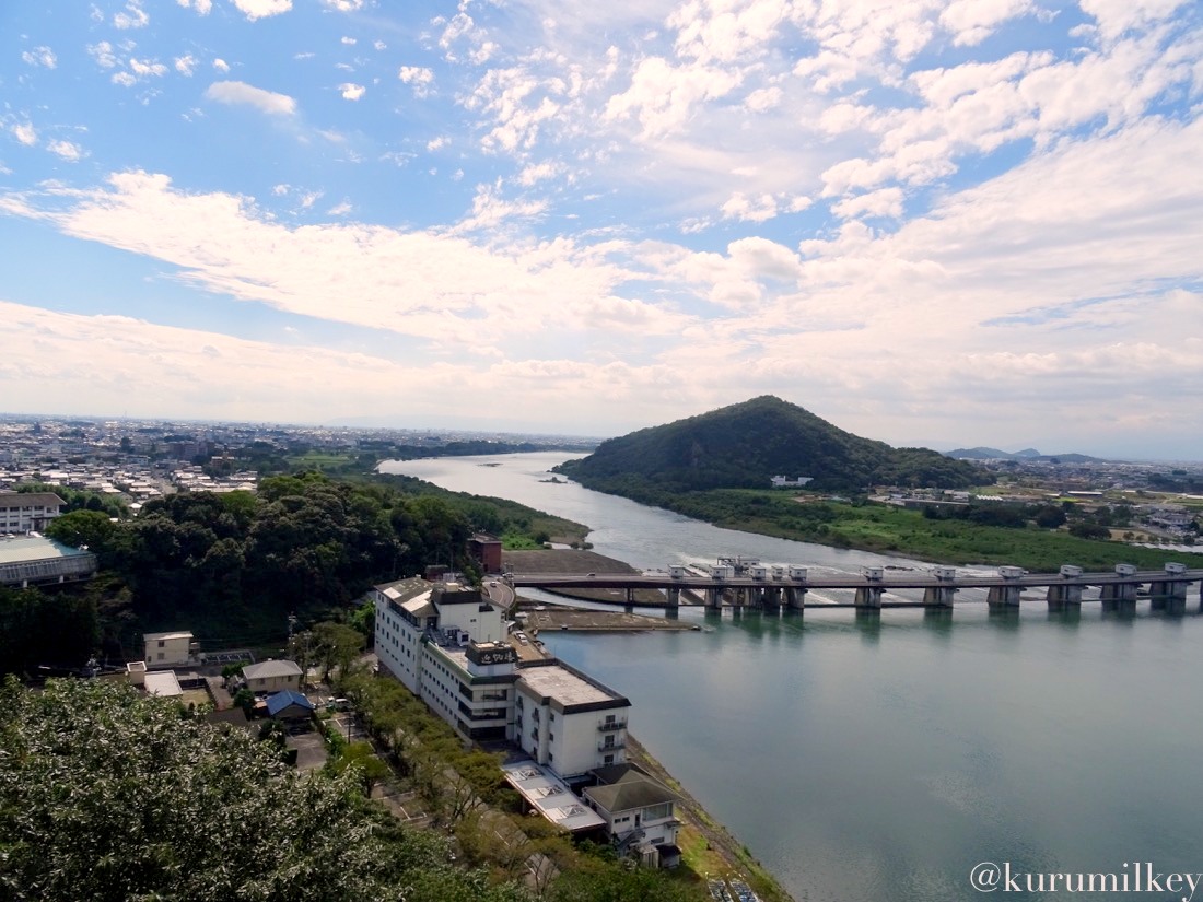 木曽川をのぞむ